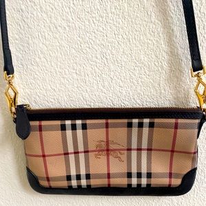 BURBERRY CROSS BODY!